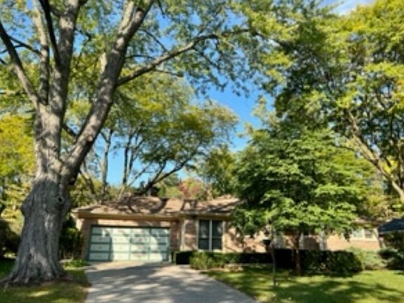 2nd image of 1216 Wendy Dr