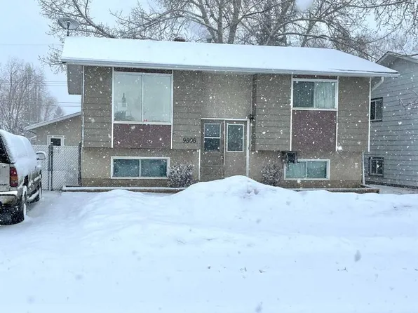 9808 N 94th Ave, Wembley, AB T0H 3S0