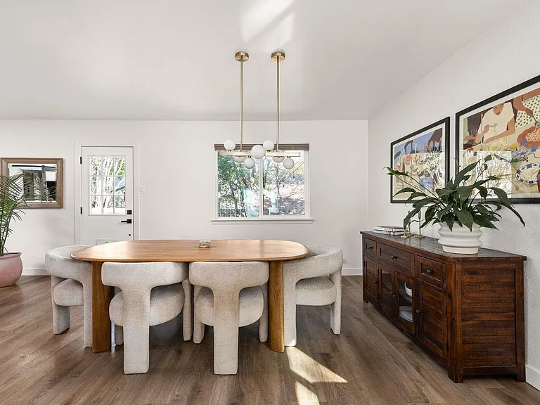 7909 Manassas Dr — Photo 19