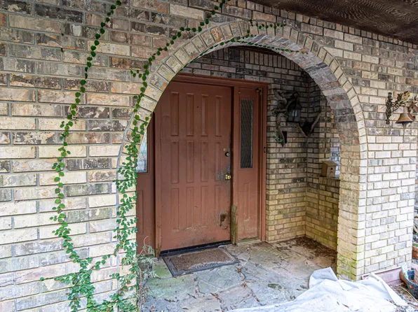 4444 Sundance Way, Holt, FL 32564