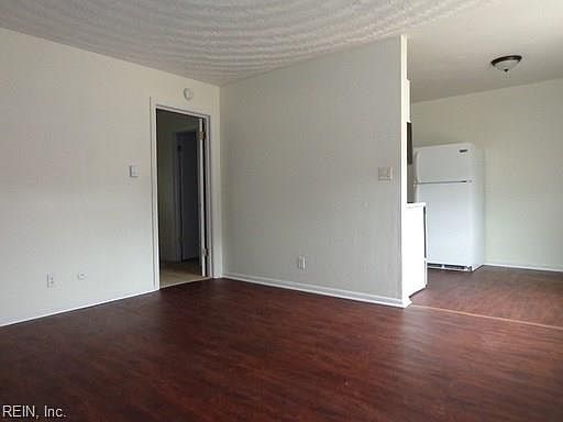 3rd image of 9611 1st Bay St APT 2