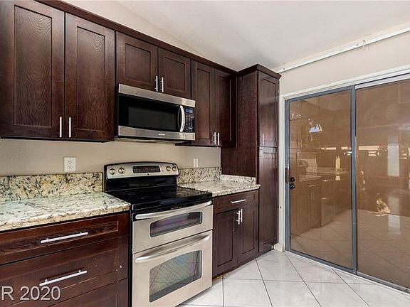 4th image of 4236 Rollingstone Dr