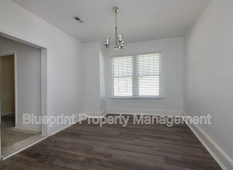 5406 Court G — Photo 12
