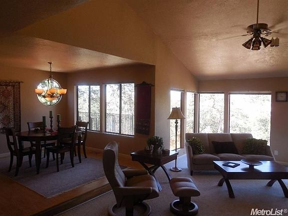 5th image of 3575 Patterson Way