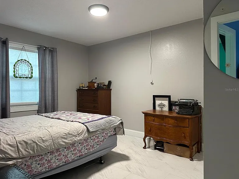 818 Mendoza Dr — Photo 32