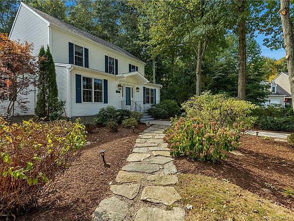 15 Sunset Ridge
