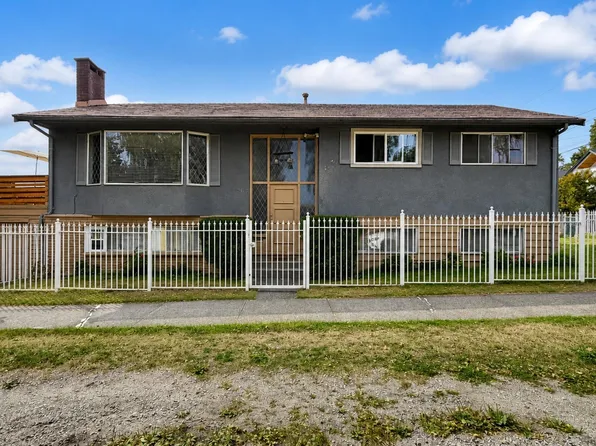 6175 Quebec St, Vancouver, BC V5W 2P6