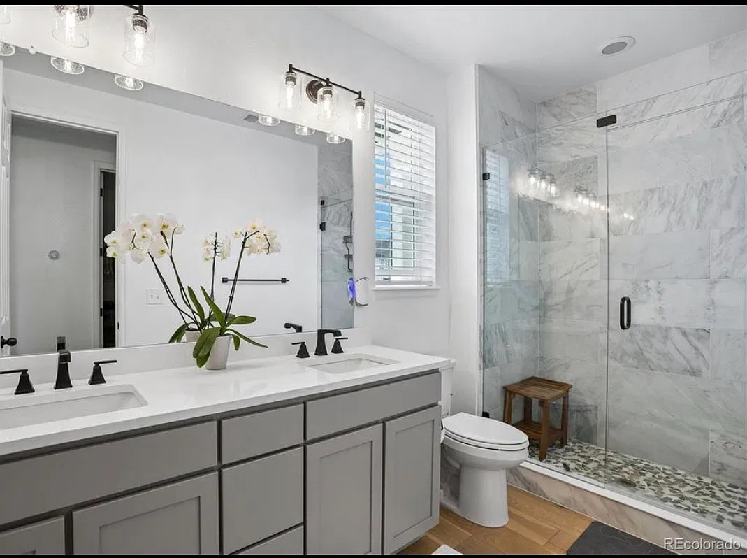 4 bed, 1839 sqft, $3,800 — Photo 3