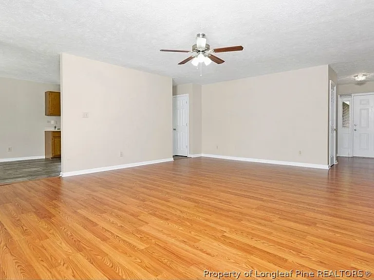 7132 Kearny Ave — Photo 8