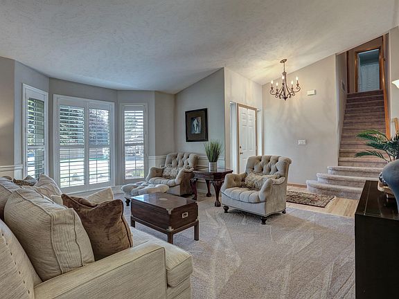 5th image of 1621 S Rotchford Dr