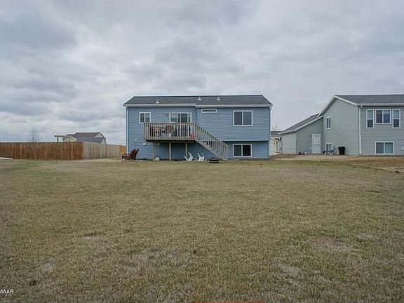 2nd image of 3130 32nd Ave S