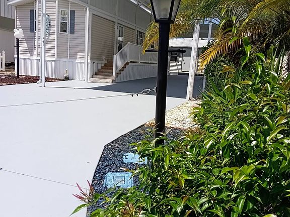 4th image of 561 Par Pines Blvd #1077