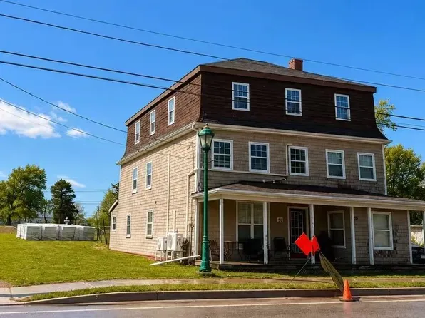 51 Water St E, Georgetown, PE C0A 1L0