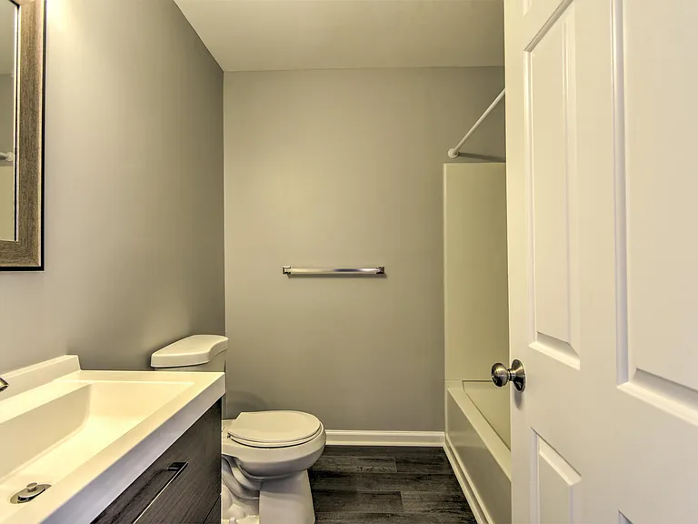 3279 Westdale Ct — Photo 6