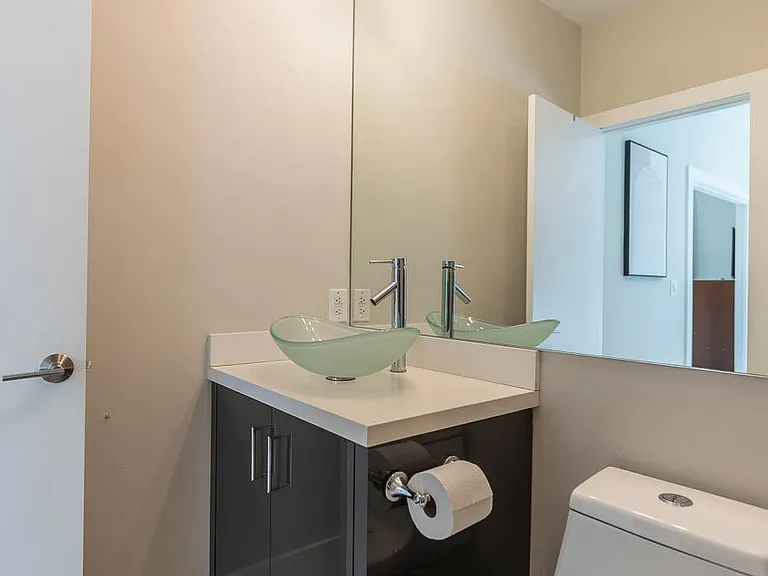 901 Bermuda Gardens Rd #2 — Photo 25