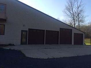 2nd image of 6900 W Lowell Rd