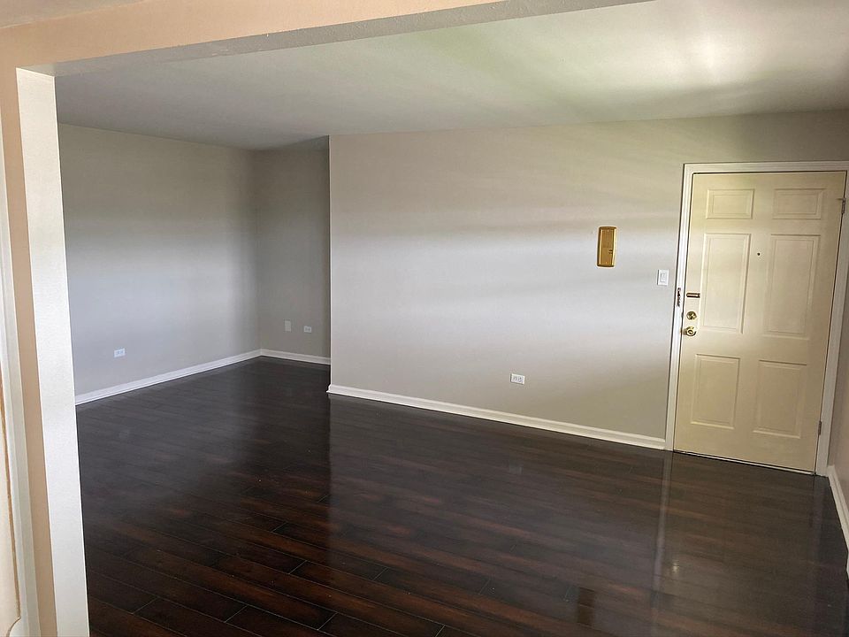 Front door/ Living room