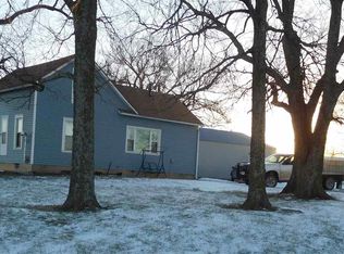 8065 W 269th St, Osage City, KS 66523