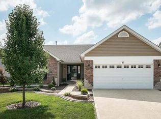 27 Colonial Creek Ct, Wentzville, MO 63385