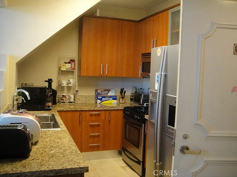 620 S Gramercy Pl — Photo 2