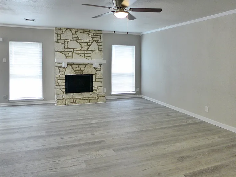 10318 Cone Hill Dr — Photo 5