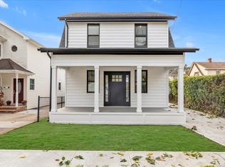 245 Garfield Ave, Mineola, NY 11501