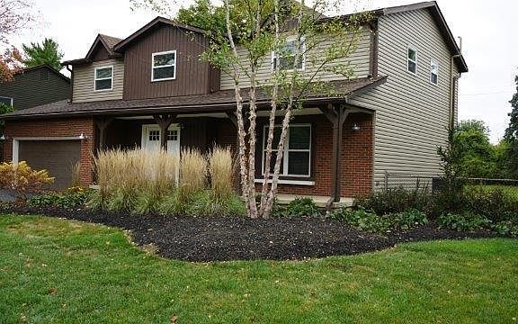 2nd image of 444 Hinsdale Ct
