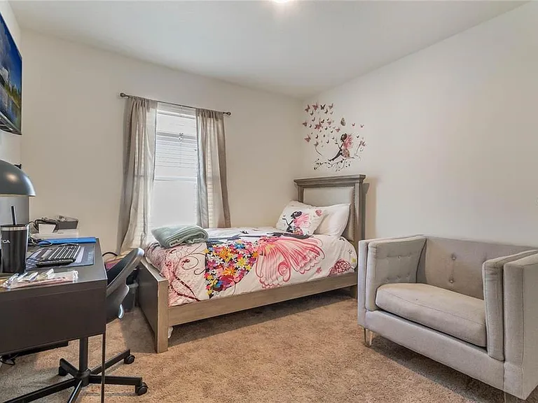 495 Overpool Ave — Photo 9