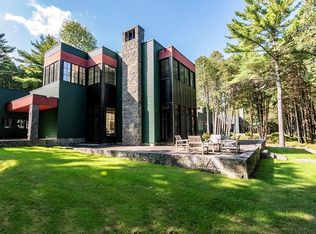 3062 Essex Rd, Willsboro, NY 12996