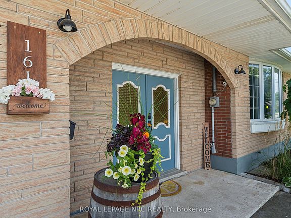 5th image of 161 Catherine St