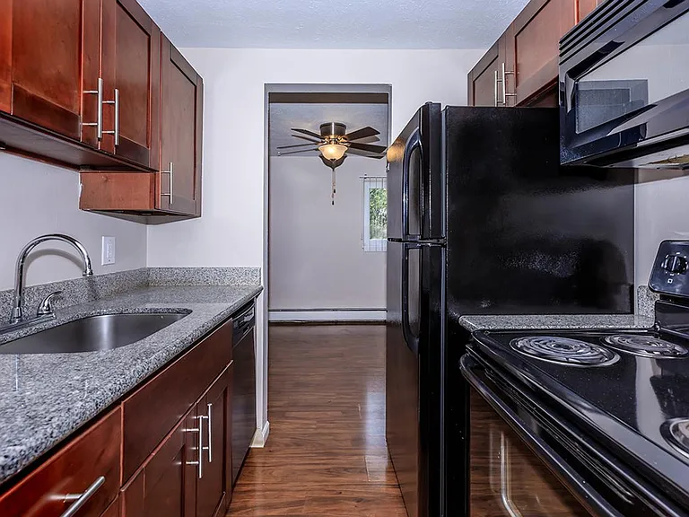 Vine East 33201 Vine Street — Photo 3