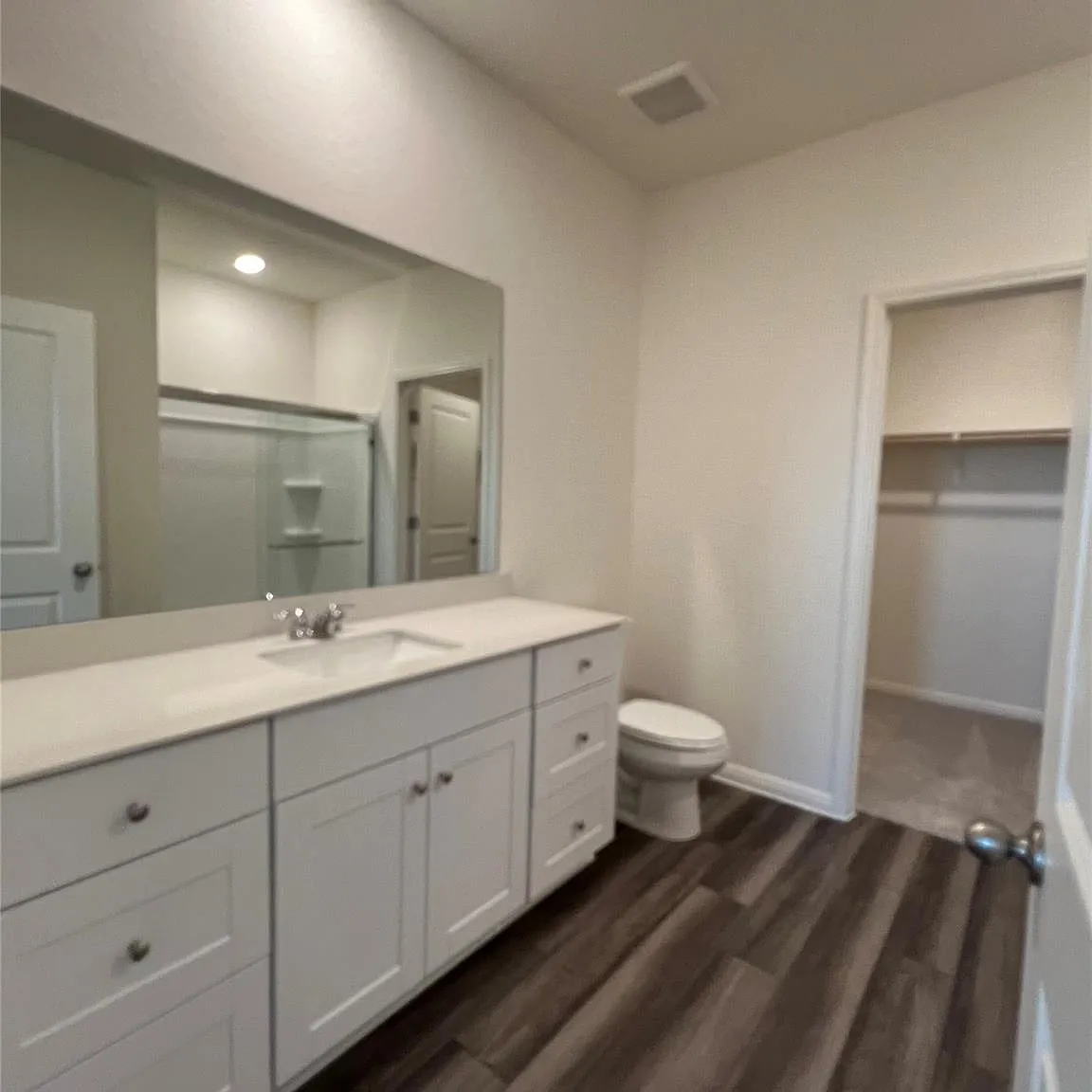 3 bed, 2.0 bath, 1662 sqft, $2,000 — Photo 4