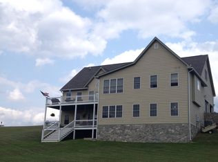 103 Cobble Trl, Bent Mountain, VA 24059