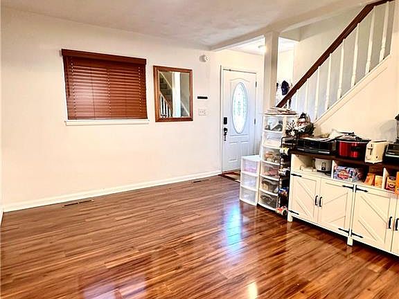 5th image of 4752 Westgrove Rd