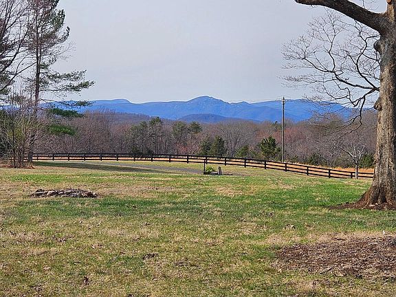 4th image of 15660 Reva Rd