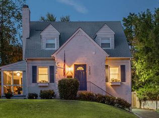 1215 W Braddock Rd, Alexandria, VA 22302