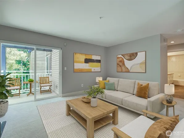 215 20th Avenue E #307, Seattle, WA 98112