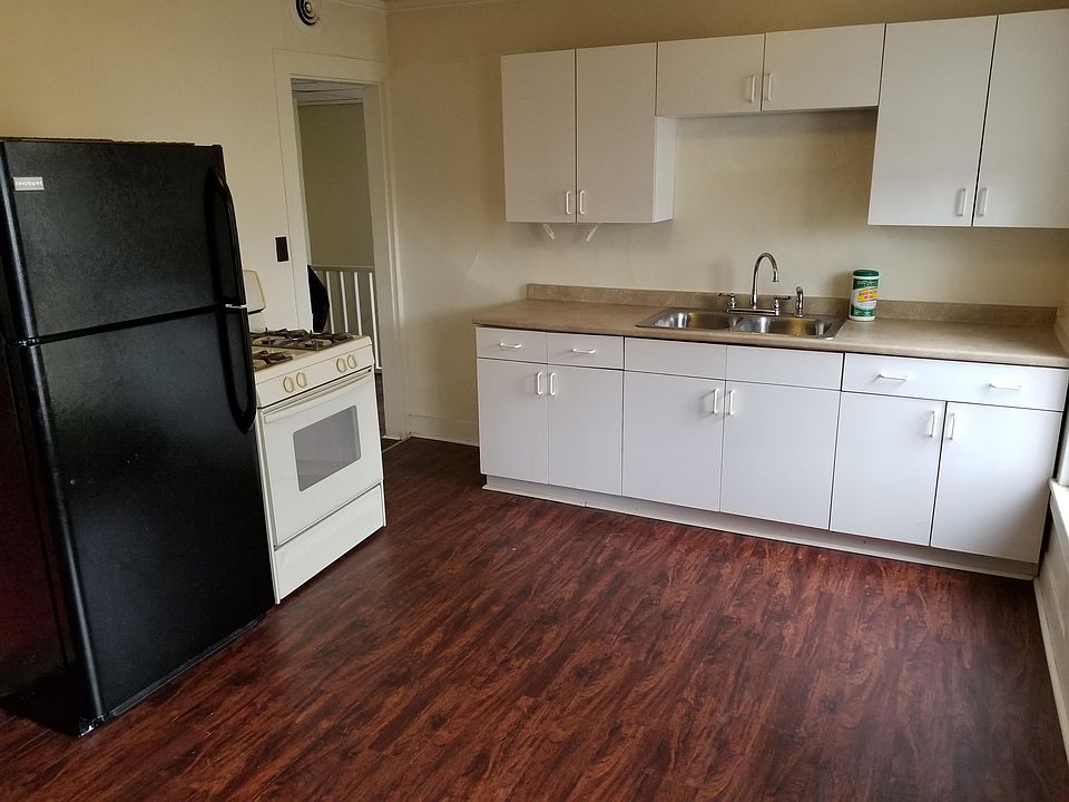 1st image of 133 Fayette St #2