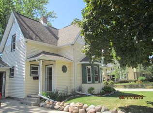 703 E Walnut St, Horicon, WI 53032