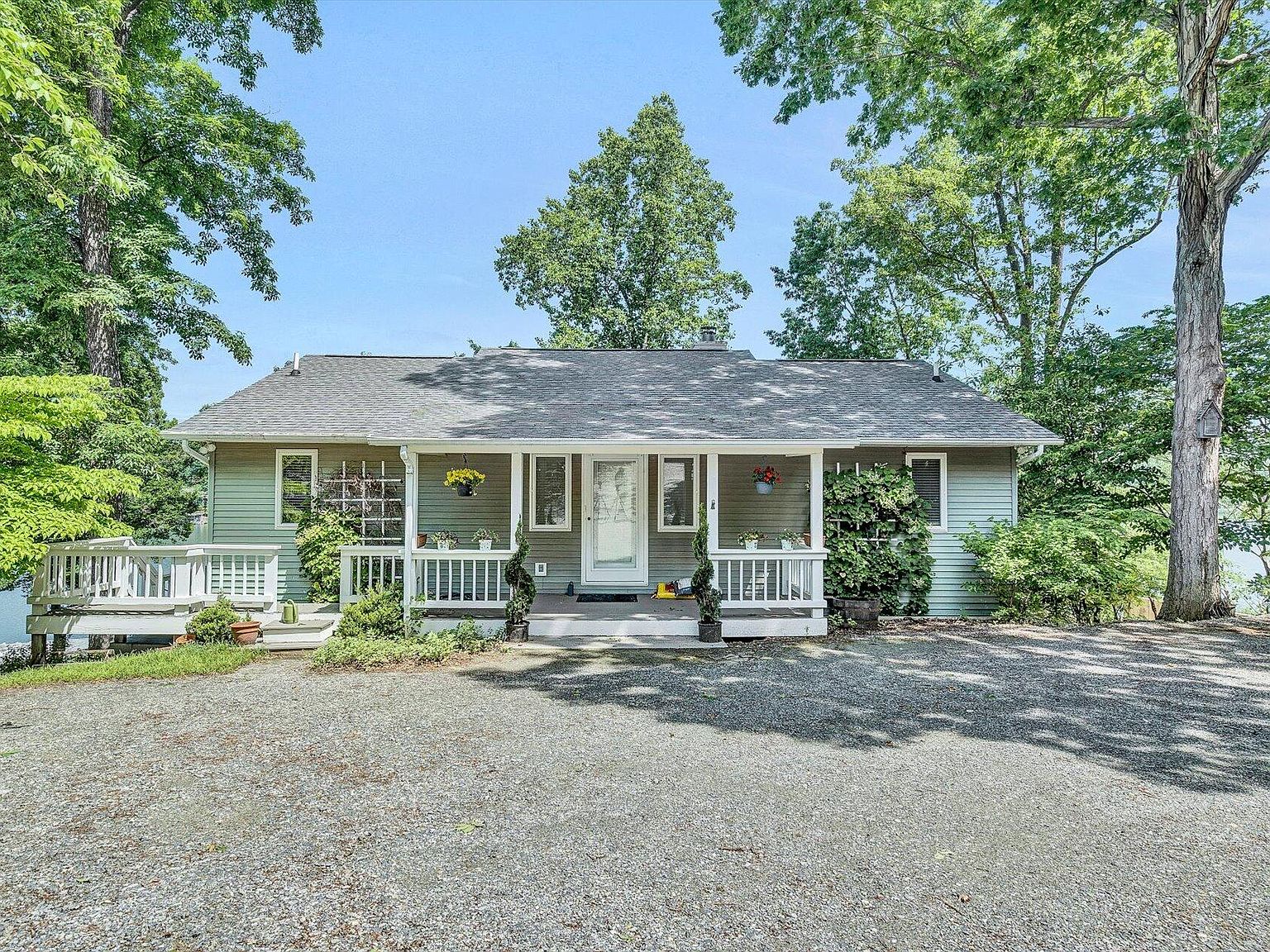 3829 Bluewater Dr, VA 24121 Zillow