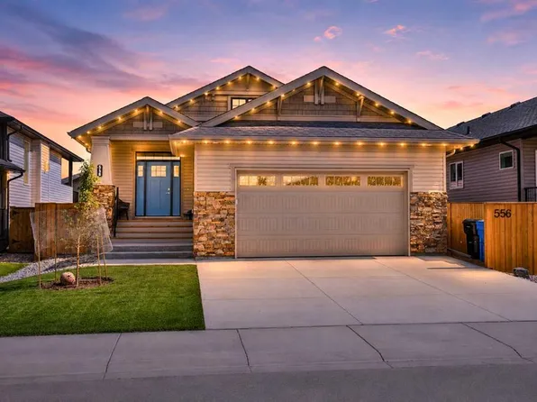 556 NW Riverhills Way W, Lethbridge, AB T1K 8H8