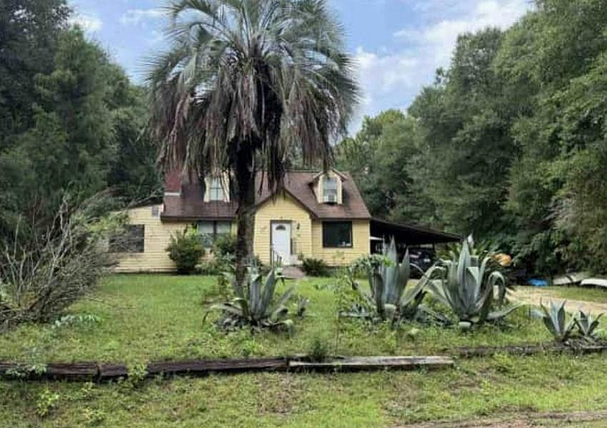 1st image of 131 Silk Oak Dr