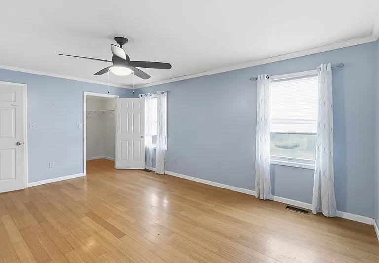 289 Muhammad Ali Ave — Photo 13