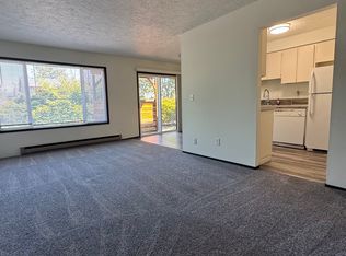 290 NE Cleveland Ave, Gresham, OR 97030