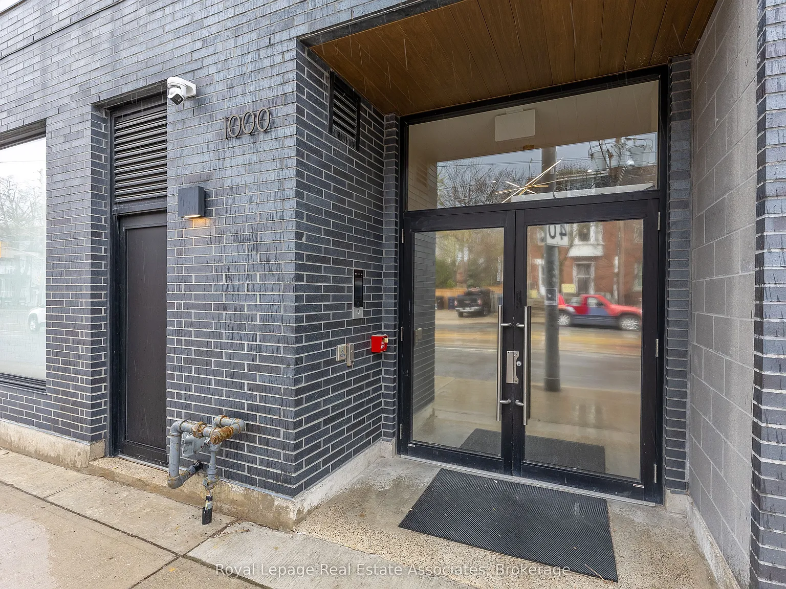 1 bed, $3,800 — Photo 2