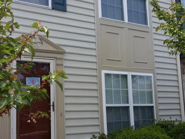 7718 Bogey Pl, Glen Allen, VA 23059