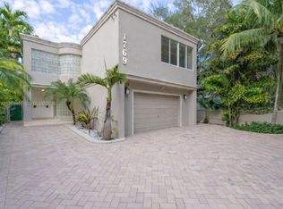 1769 Wa Kee Na Dr, Miami, FL 33133