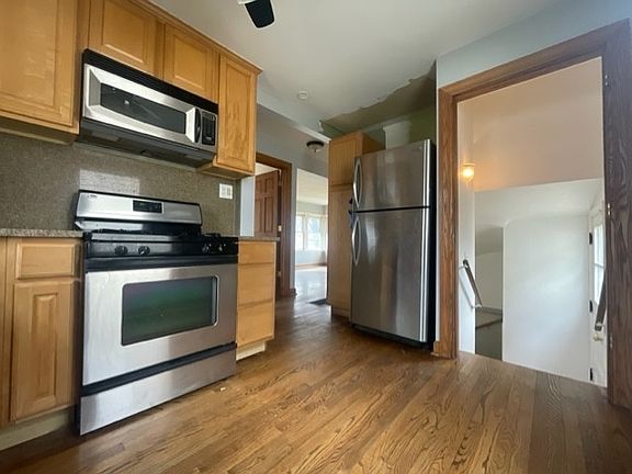 4th image of 11117 S Trumbull Ave