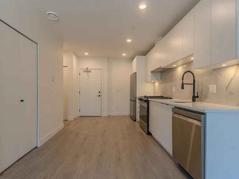 13238 105th Ave #206 — Photo 2