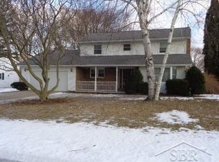 5326 Constance Dr, Saginaw, MI 48603